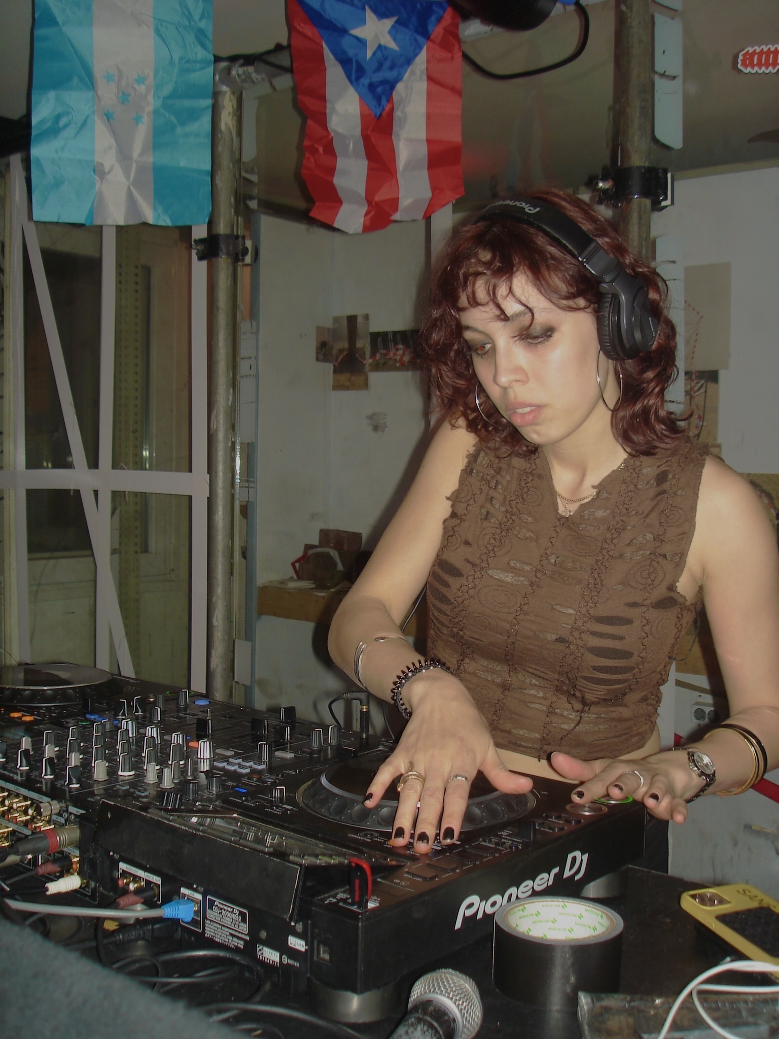 Opening Party // DJ-set: JUNA