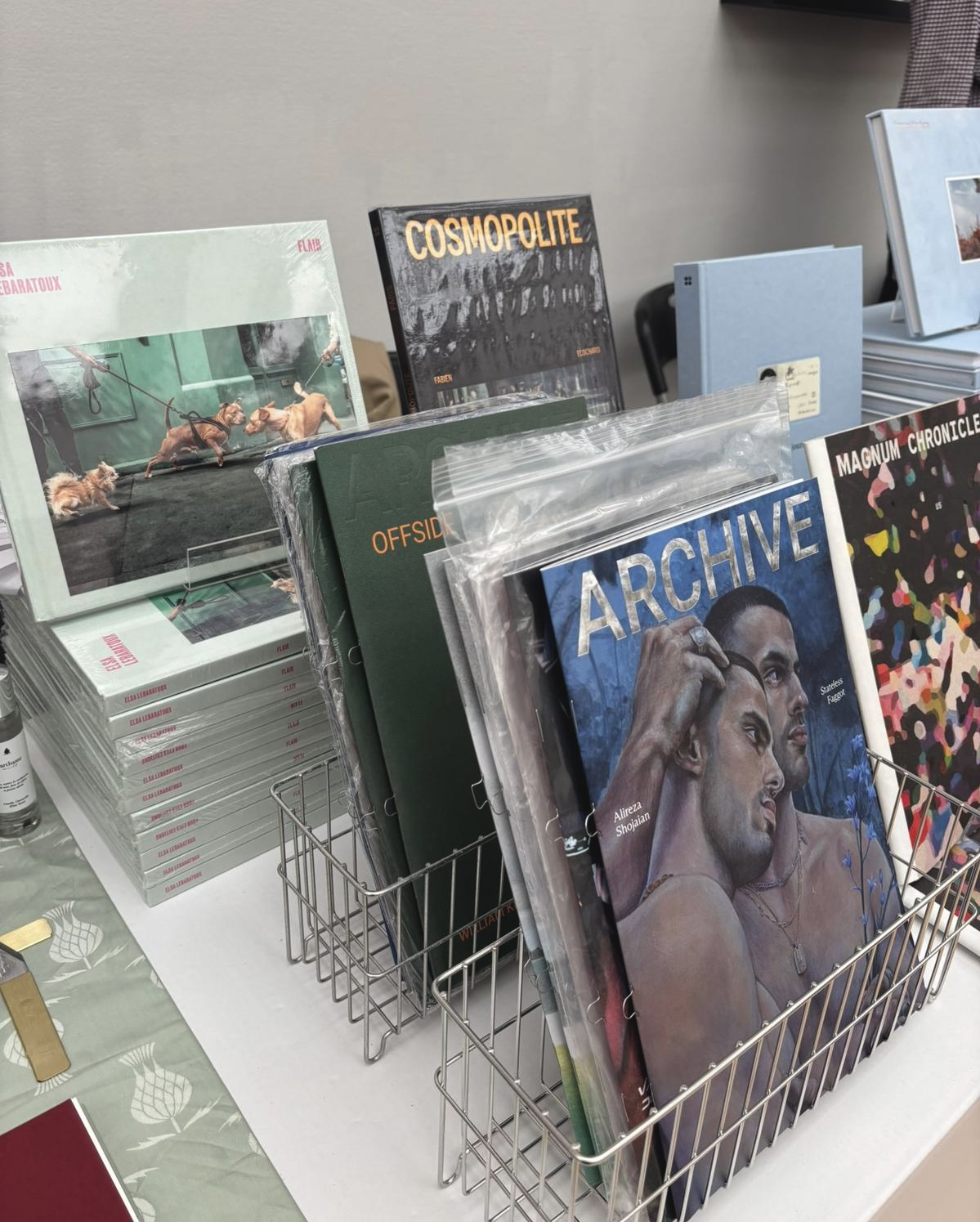 Four Eyes éditions installation